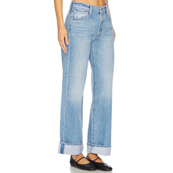 MOTHER The Petite Lil’ Dodger Button Hover Cuff Jeans - Picture 2 of 11